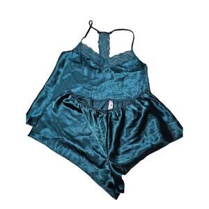 Women's Lilac+London Solid Pajama Cami & Pajama Shorts Sleep Set Size L Green‎